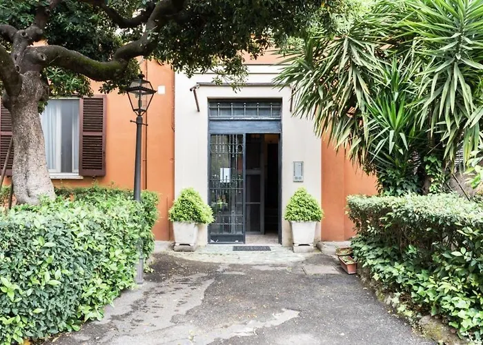 Casa Dei Vicoli, Classic Roman